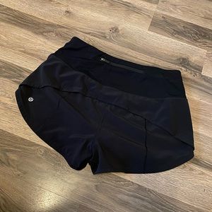 SOLD ON ANOTHER PLATFORM